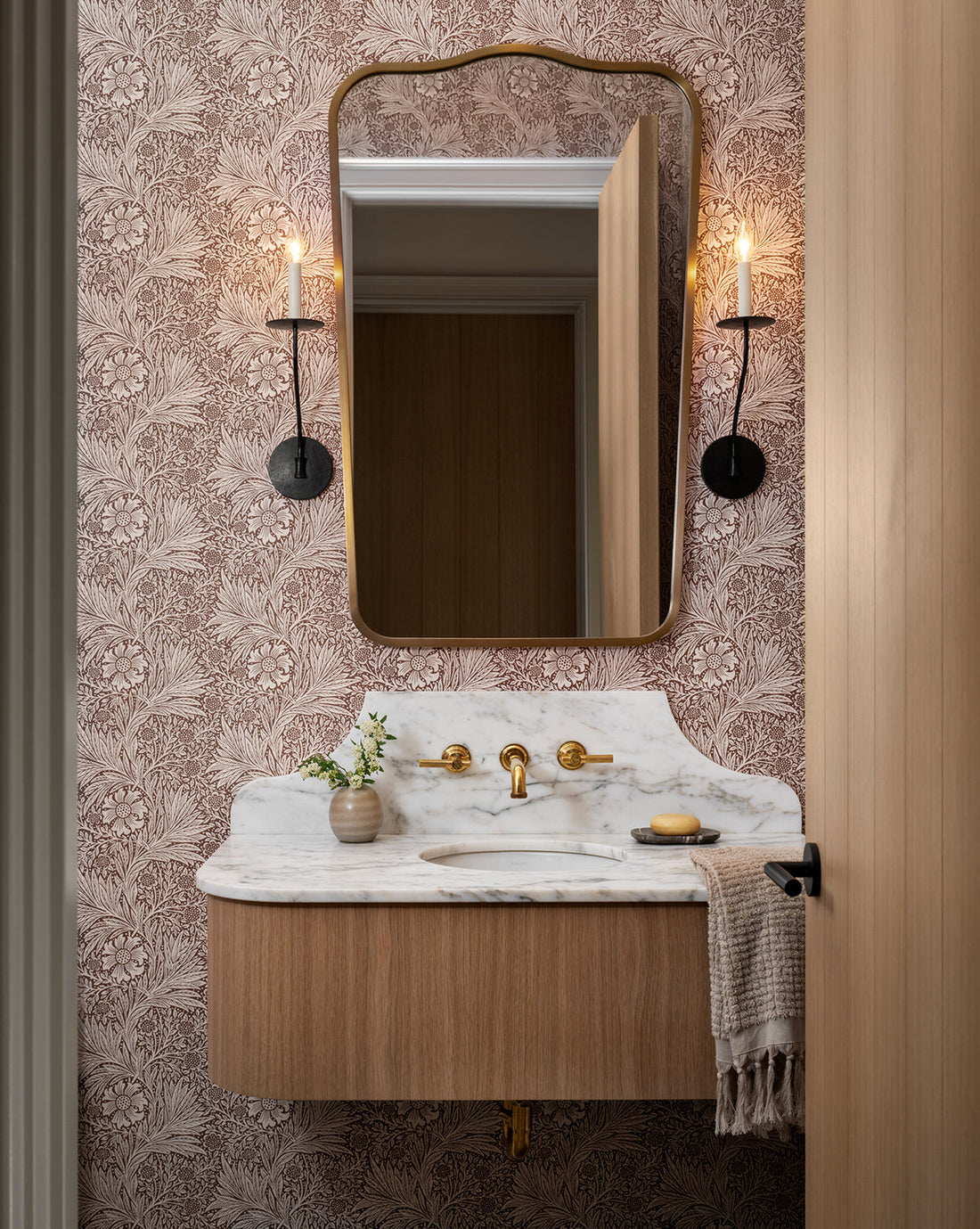 Josephine Mirror